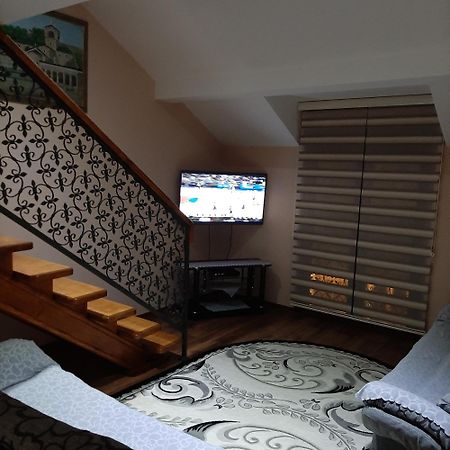 Apartmani Mia Vuksanovic Cetinje Kamer foto