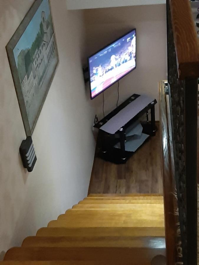 Apartmani Mia Vuksanovic Cetinje Buitenkant foto